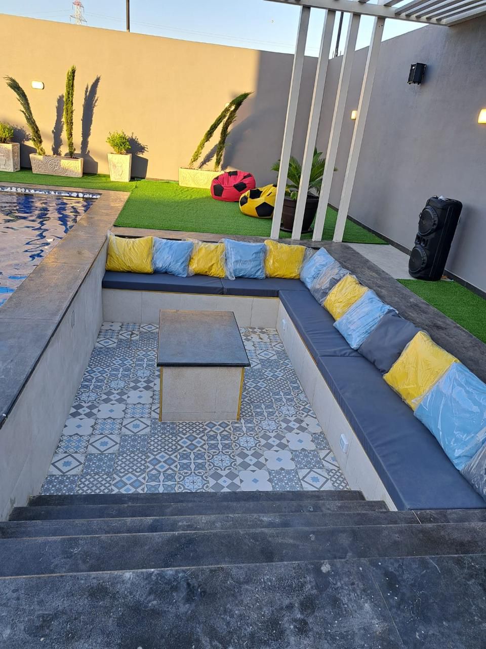 منطقة الجلوس المغمورة